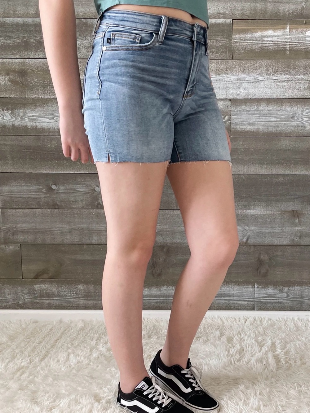 Mid rise May as Well Judy Blue Shorts size 1XL NWT